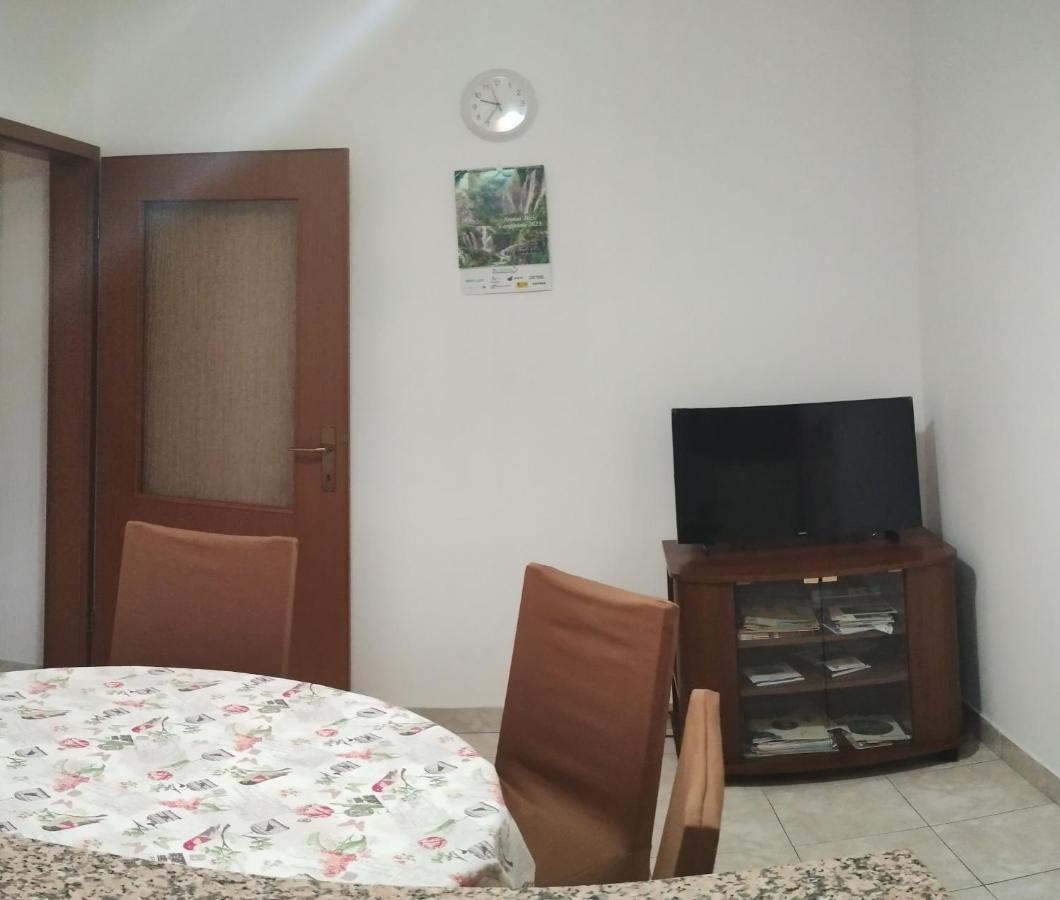 Apartmani Jere Kastav Rubesi Eksteriør bilde
